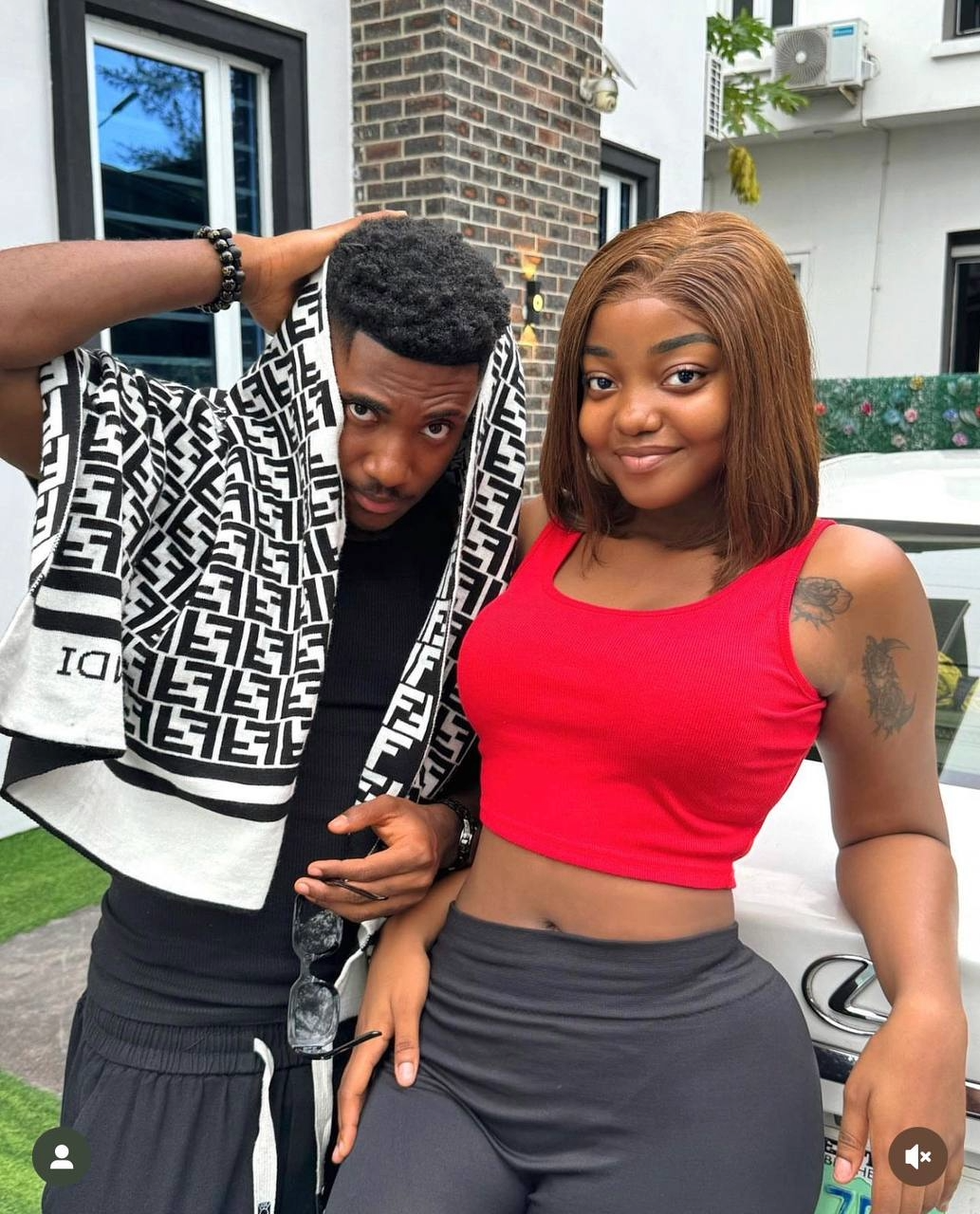 You are currently viewing Duos mythiques de Nollywood : Ces collaborations qui ont marqué l’histoire du cinéma nigérian