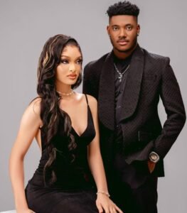 Lire la suite à propos de l’article Les plus beaux couples mariés de Nollywood : Ces unions qui résistent à l’épreuve du temps et des projecteurs – Découvrez les histoires d’amour qui font rêver le continent
