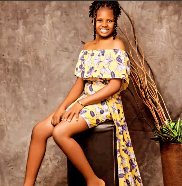 You are currently viewing Ada Kirikiri : La Teen Star Nollywood qui Conquiert l’Afrique et le Monde